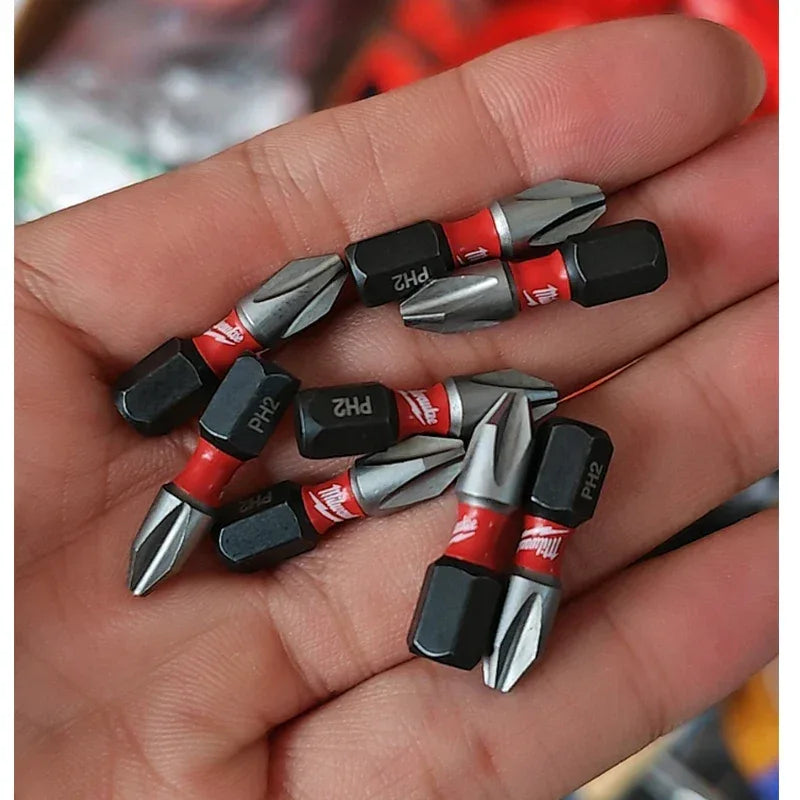 Milwaukee Original PH2 Drill Bits 63.5mm – High-Speed Steel Screwdriver Heads with Magnetism
